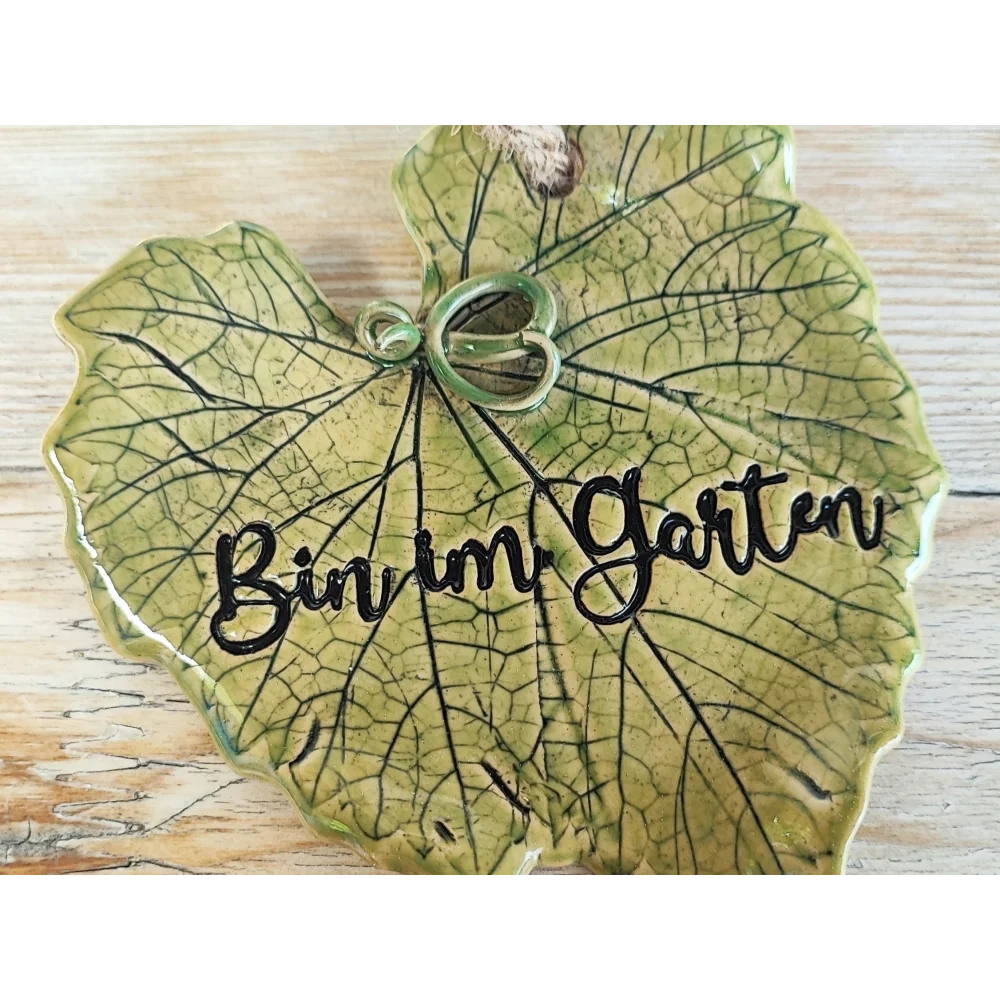 Bin im Garten1 -Keramikschild