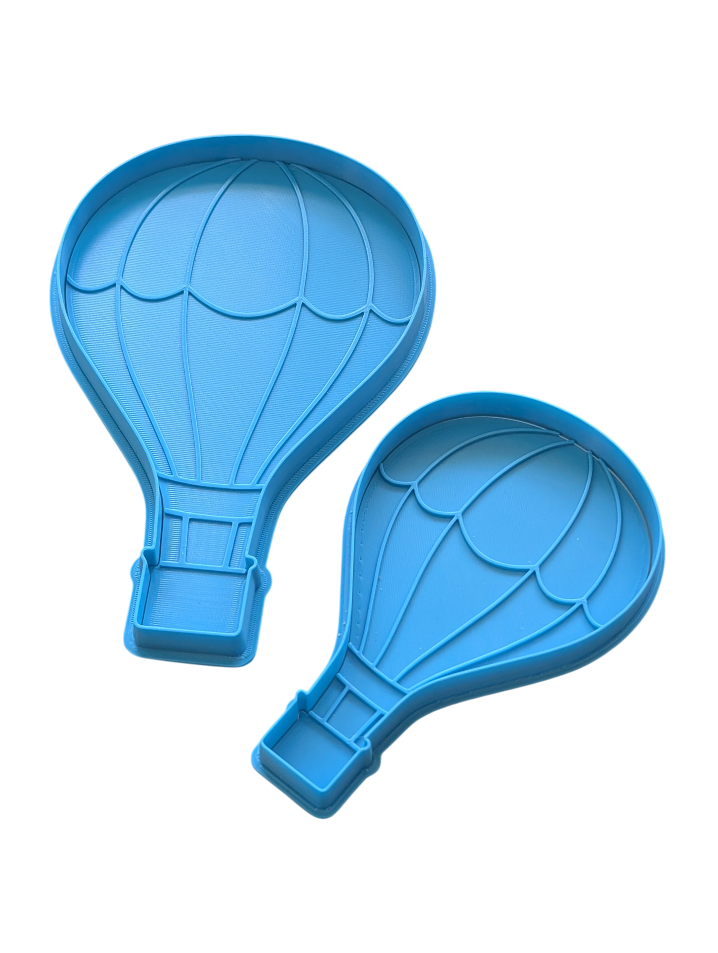 Draufsicht auf den Heißluftballon-Tonstempel. Ein wunderschönes Motiv für zauberhafte Dekorationen im Kinderzimmer, für Mobiles oder als Geschenk zur Geburt.