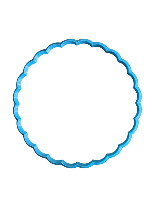 Draufsicht auf den türkisfarbenen Ausstecher in Blumenform. Hochwertiges Töpferwerkzeug aus stabilem Material, ideal für dekorative florale Untersetzer und Schälchen aus Ton.
