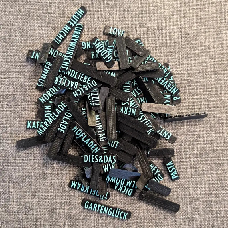 Ca. 130 kleine Worte in Druckschrift - Stempel B-Ware / 2te Wahl