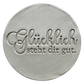 Sauberer Stempelabdruck des Spruchs 'Glücklich steht dir gut' in hellem Ton. Die Kombination aus eleganter Schreibschrift und klarer Druckschrift erzeugt ein präzises Relief.