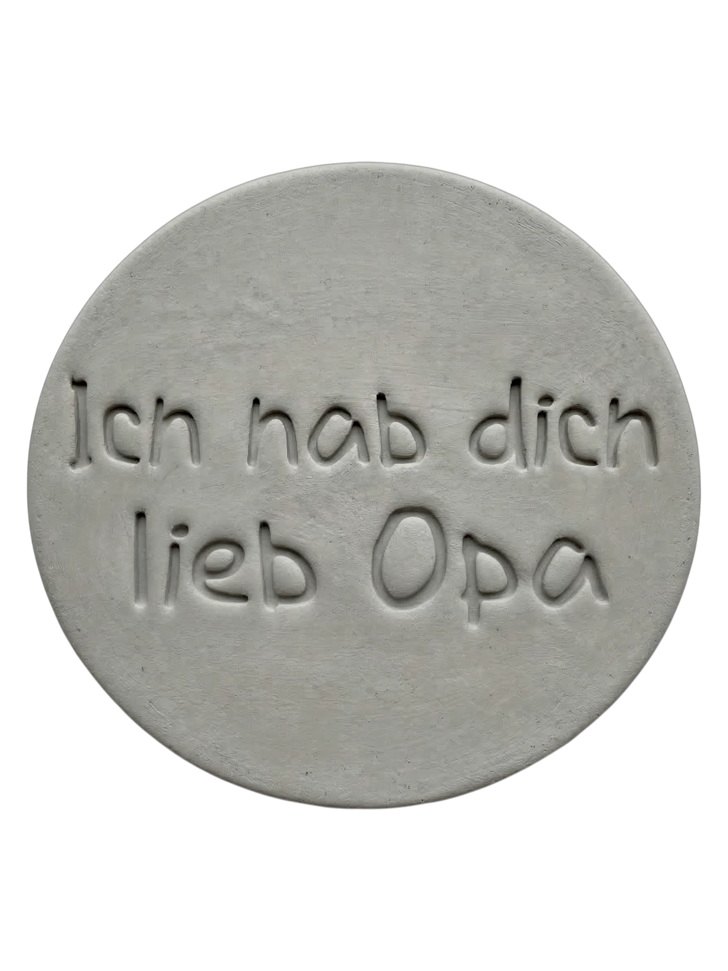 Präziser Abdruck im Ton mit dem Schriftzug 'Ich hab dich lieb Opa'. Ein idealer Keramikstempel für persönliche Geschenke von Enkelkindern zum Geburtstag oder zu Weihnachten.