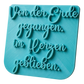 Schrägansicht des türkisfarbenen Prägestempels 'Von der Erde gegangen, im Herzen geblieben'. Das tiefe Profil dieses Töpferwerkzeugs sorgt für gestochen scharfe Abdrücke in der Trauerkeramik.