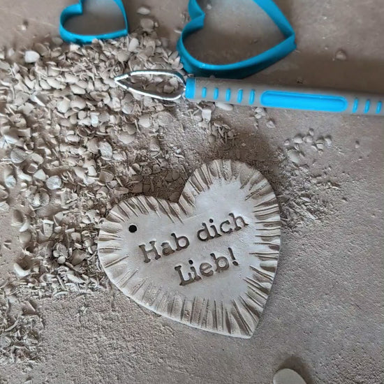keramikstempel-vatertag-geschenk-papa-diy-toepfern-minseart