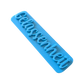 Perspektivische Detailansicht des blauen Stempels mit dem Schriftzug Gelassenheit für Töpferarbeiten.