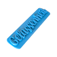 Perspektivische Detailansicht des blauen Stempels mit dem Schriftzug Gelassenheit für Töpferarbeiten.
