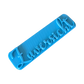 Perspektivische Detailansicht des blauen Stempels mit dem Schriftzug Zuversicht für Töpferarbeiten.